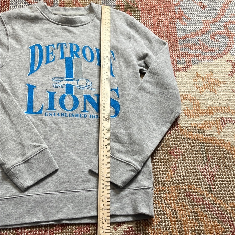 Fanatics Women’s Detroit Lions gray crew sweatshirt size small - Picture 4 of 7